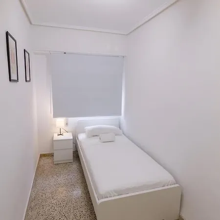 Guestready - El Cabanyal Near The Valenza